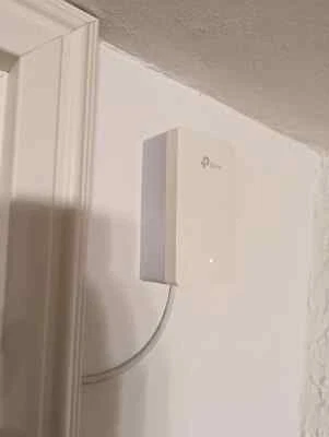 Distanziale montaggio superficiale per parete TP-Link EAP615 - Immagine 1 di 2