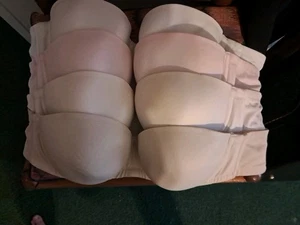 Sujetador Cacique 4 CUATRO USADO EN EXCELENTE ESTADO 38C Smooth Boost sin tirantes con aros lisos - Imagen 1 de 2