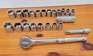 Husky 3/8" Ratchet Wrench 22202 Plus Husky Extension and 21 Husky Sockets - Picture 1 of 16