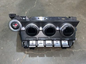 2023 Toyota GR86 Climate Control Switch Buttons OEM 72311CC030 - Bild 1 von 4