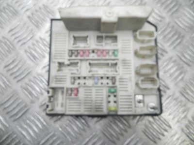 Centralina Renault KANGOO / GRAND KANGOO 2008 8200451901 - Immagine 1 di 3