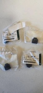 HNA5506AB Jaguar xjr grille retaining clip x300 1994 - 1997 - Picture 1 of 2