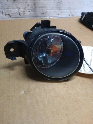2015 Nissan Rogue Left Fog Light Assembly White OEM 271268 117K Miles Foto 1 de 4