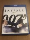 Skyfall (Blu-ray/DVD, 2013, 2-Disc Set, Canadian Includes Digital Copy.pre-owned