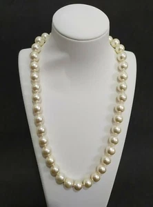 Vintage Pearl Necklace 🦪 Silver 925 Clasp - Picture 1 of 10