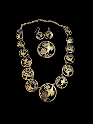 Conjunto de pendientes, broche prendedor, broche flor colibrí Wild Bryde E1 Foto 1 de 4