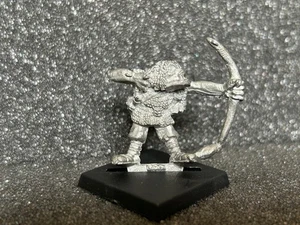 Games Workshop Warhammer Orc archer Bow Metal Goblin Army Greenskinz RARE 6 - Picture 1 of 1