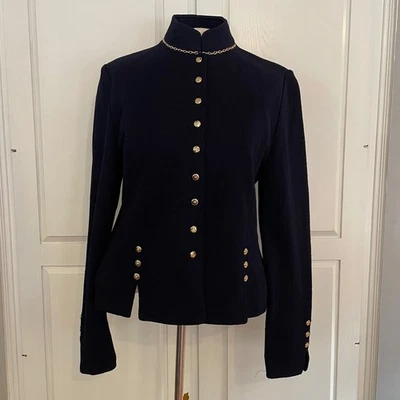 Chaqueta Tejida Cuello Mandarín Botón Dorado Azul Marino Colección St John Talla 6 Nueva Sin Etiquetas Foto 1 de 4