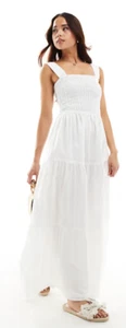 Esmee – Exklusives Maxi-Sommerkleid in Weiß mit gesmokter Taille Gr. 40 - Bild 1 von 3