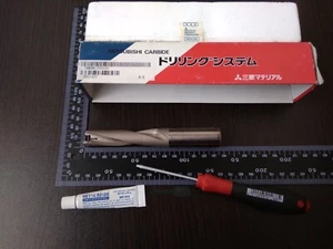 MITSUBISHI TAWSN 1700S20 1 PCS Drill for interchangeable drill tips - Picture 1 of 7