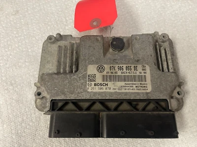 2010 Volkswagen Golf 2.5L Engine Control Module 07K 906 055 BE - Image 1 of 3