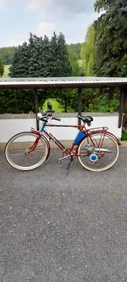 Fahrrad mit Hilfsmotor - Bild 1 von 4