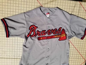 Vintage 1990s ATLANTA BRAVES MLB BASEBALL JERSEY Gray Medium Majestic - Picture 1 of 10