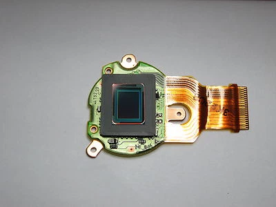 Repair Parts For Panasonic DMC-LX7 CCD CMOS Image Sensor Matrix Original - Image 1 of 2