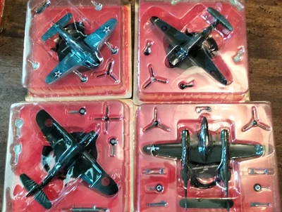 Modellino 1:72 AEREI 2° Guerra Mondiale Lotto 4 Pezzi Descrizione Interno Rarità - Immagine 1 di 4