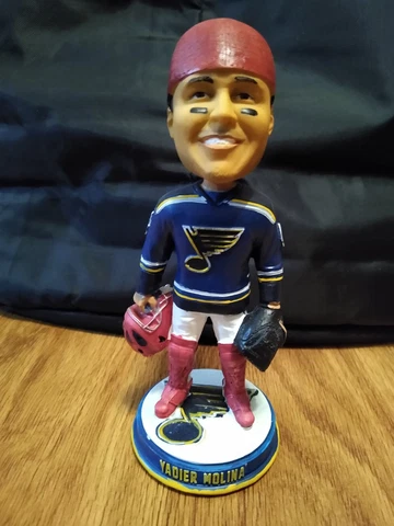 St Louis Blues Yadier Molina SGA Bobblehead Cover