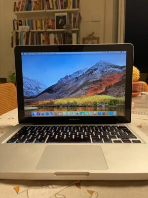 Apple MacBook Pro 13.3" (320GB HDD, Intel Core i5 2ª generazione, 2.30 GHz, 4GB) - Immagine 1 di 4