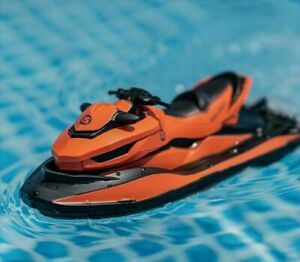  Kid Toy 2.4G Mini RC Jet Ski Remote Remote Control Boat Speed Boat Water
