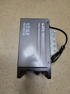 41A4252-6D  Chamberlain Garage Door Opener . Read Description Please. - Image 1 of 4