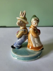 EIN VINTAGE ALBERT KESSLER "EIN RENTNERHASENPAAR" FIGUR: 2,75" GROSS: SEHR GUTER ZUSTAND - Bild 1 von 4