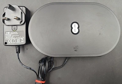 EE Hybrid Connect Halo Router WiFi Backup For EE Smart Hub LRDD6391BF-SA Inc PSU - Image 1 of 4