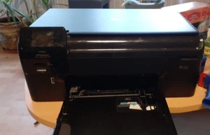 HP Photosmart B110a Wireless e-All-in-One CN245B Multifunktionsdrucker DIN A4 - Bild 1 von 3
