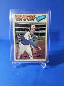 1977 Topps Baseball Bruce Dal Canton #114 Atlanta Braves  - Picture 1 of 3