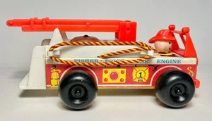 Vintage 1968 Fisher Price Little People Wooden Fire Engine/Truck 720 w/ Bell - Picture 1 of 6