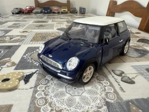 Mini Burago 1/18 Per Pezzi Di Ricambio - Foto 1 di 3