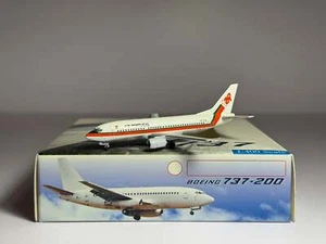 Aeroclassics 1:400 TAP Air Portugal Boeing 737-282 CS-TIA 1980s livery ACCSTIA - Picture 1 of 2