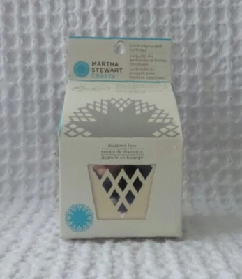 MARTHA STEWART Punch CIRCLE EDGE PUNCH Cartridge DIAMOND LACE Pattern - Image 1 of 4
