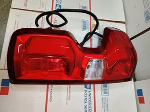 2019 - 2025 CHEVROLET SILVERADO 1500 REAR LEFT TAILLIGHT LED TRAIL BOSS 84678149 - Picture 1 of 21