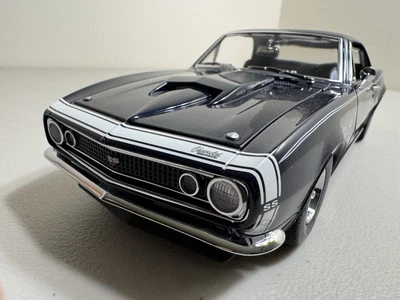 1967 Yenko SC 427 Camaro - Exact Detail Supercar Collectibles 1/18 Diecast 206SC - Image 1 of 4