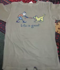 LIFE IS GOOD S/S TEE JAKE & ROCKET "TUG-O-WAR"- GRAPHIC ON BACK.. YOUTH (14-16) - Picture 1 of 5