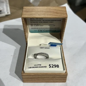 Unique Moments 1/2 KTTW-Schliff im Labor gezüchteter Diamant 10 KT Gold Bandring brandneu Größe 7 - Bild 1 von 11