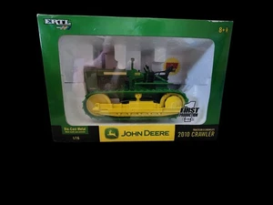 New John Deere 2010 Crawler Ertl Die Cast Metal 1/16 Scale - Picture 1 of 5