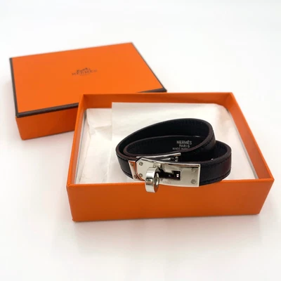 Autêntica Pulseira Hermes Kelly Double Tour SV Couro Preto F gravada com B BA120002 - Imagem 1 de 4
