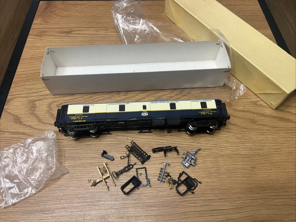 HO CIWL FOURGON ORIENT EXPRESS N°1263   EP 2 FRANCE TRAINS  A Restaurer - Photo 1/4