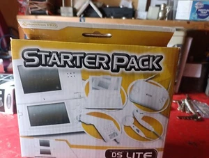 Competition Pro Nintendo DS Lite Starter Pack ( Cases, Car charger + Earphones ) - Picture 1 of 1