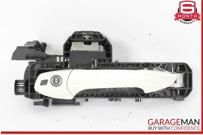 Maçaneta externa esquerda dianteira 12-16 Mercedes X166 GL450 fabricante de equipamento original - Imagem 1 de 4