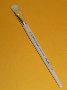 Pelikan - Borstenpinsel 613F - verschiedene Gr. 02 bis 14 - Neu - - Bild 1 von 4