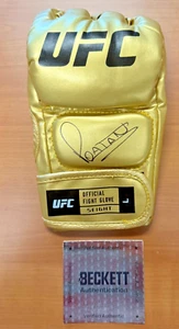 Alex "Poatan" Pereira Autographed Signed UFC MMA Gold Glove Beckett BAS COA - Picture 1 of 3