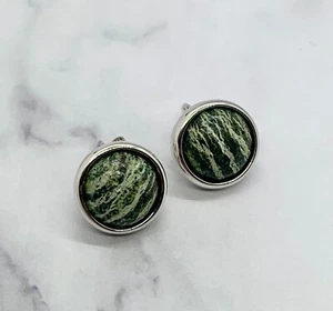 Auth LOEWE Stone Button Earrings - Pre owned / LD4598 - Picture 1 of 7