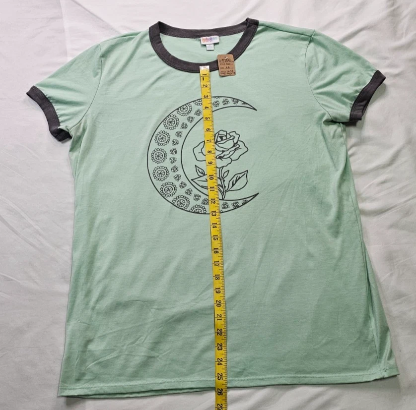 XL LuLaRoe новом футболка луна и цветок дизайн - Изображение 1 из 4