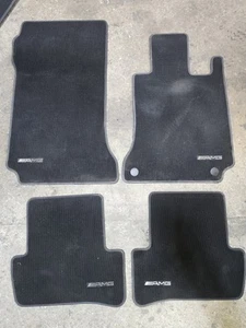 ORIGINAL MERCEDES BENZ C KLASSE 2008-2013 W204 AMG PASSGENAU TEPPICH MATTEN SET - Bild 1 von 12