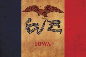 Vintage Iowa Flagge auf Leinwand, Iowa Flagge, Wandkunst, Iowa Foto, Iowa Flagge auf Leinwand - Bild 1 von 6