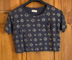 Women's Hollister Short Sleeve Blue-Gray Cropped Blouse Tag Size S - Picture 1 of 3