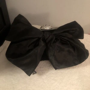 Neiman Marcus Black Velvet Lined Snap Close With Satin Bow Evening Bag - Picture 1 of 8