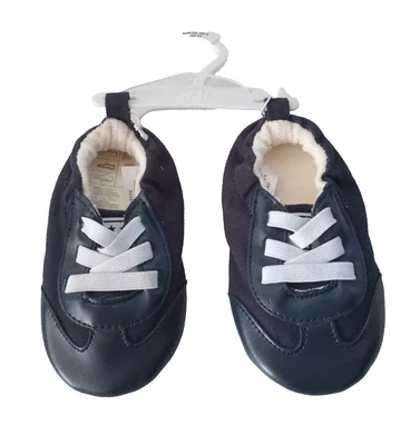 NWOT H&M Baby Canvas Sneakers Casual Black Shoes Unisex,  US Size 6 Foto 1 de 4