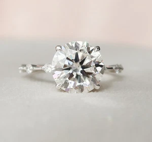 Women Engagement Ring 2.30 Ct IGI GIA Lab Grown Round Cut Diamond 14k White Gold - Picture 1 of 9